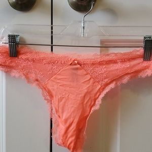 NWT Victoria's Secret Thong